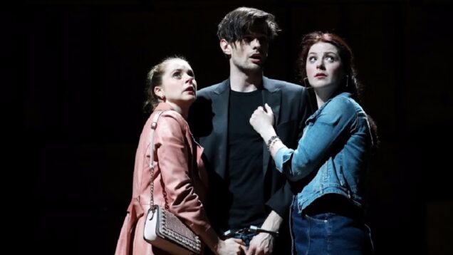 beggars-opera-theatre-des-bouffes-du-nord-william-christie-robert-carsen-les-arts-florissants_d
